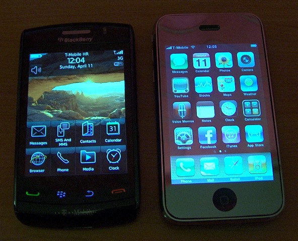 storm2 vs iphone