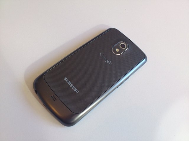 samsung_galaxy_nexus_-5