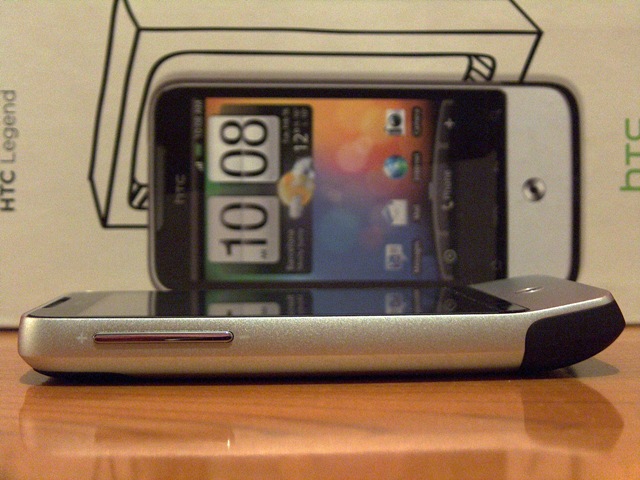 htc legend lijevo