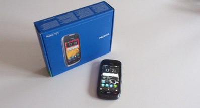 naslovna_nokia_701