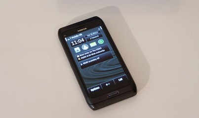 nokia_e7