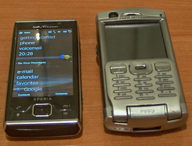 sony ericsson xperia x2 vs p990i