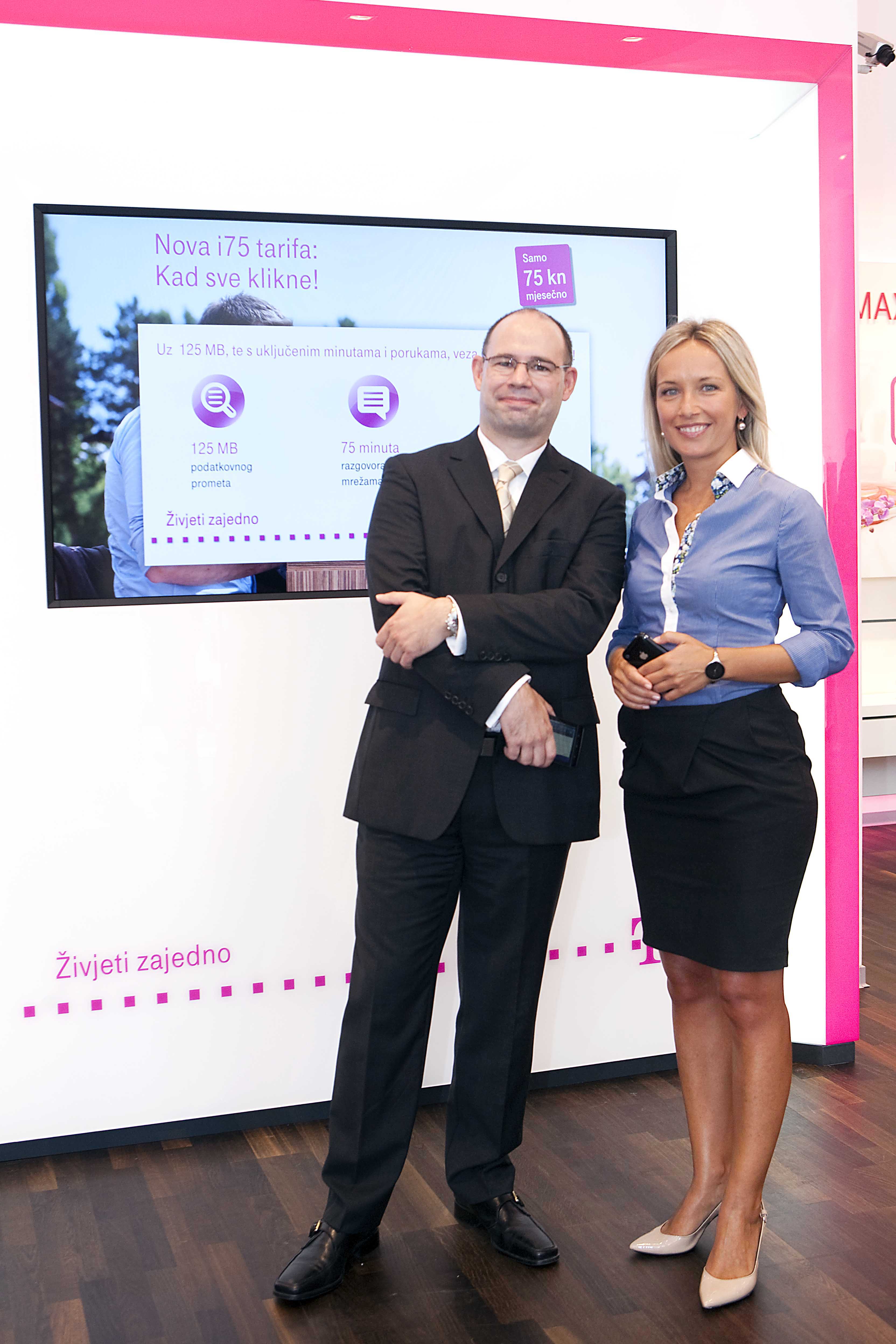 maja_weber_i_johan_buse_t-ht