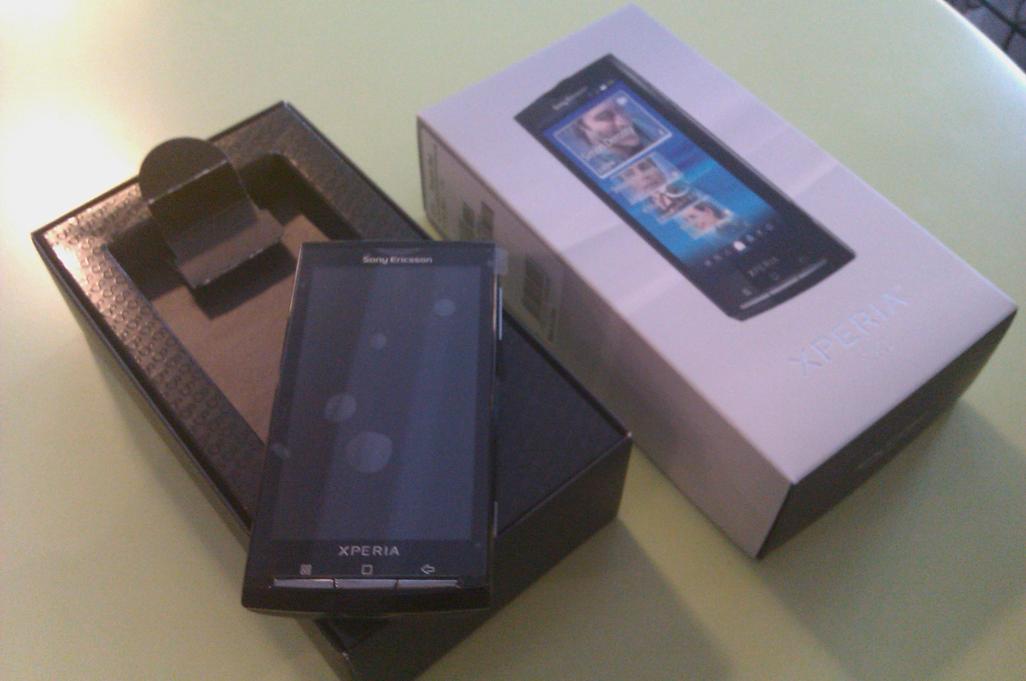 sony_ericsson_xperia_x10-3